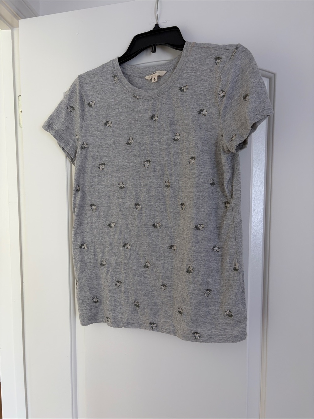 Women’s Heather Gray Short Sleeve Tee with Tiny Floral Print